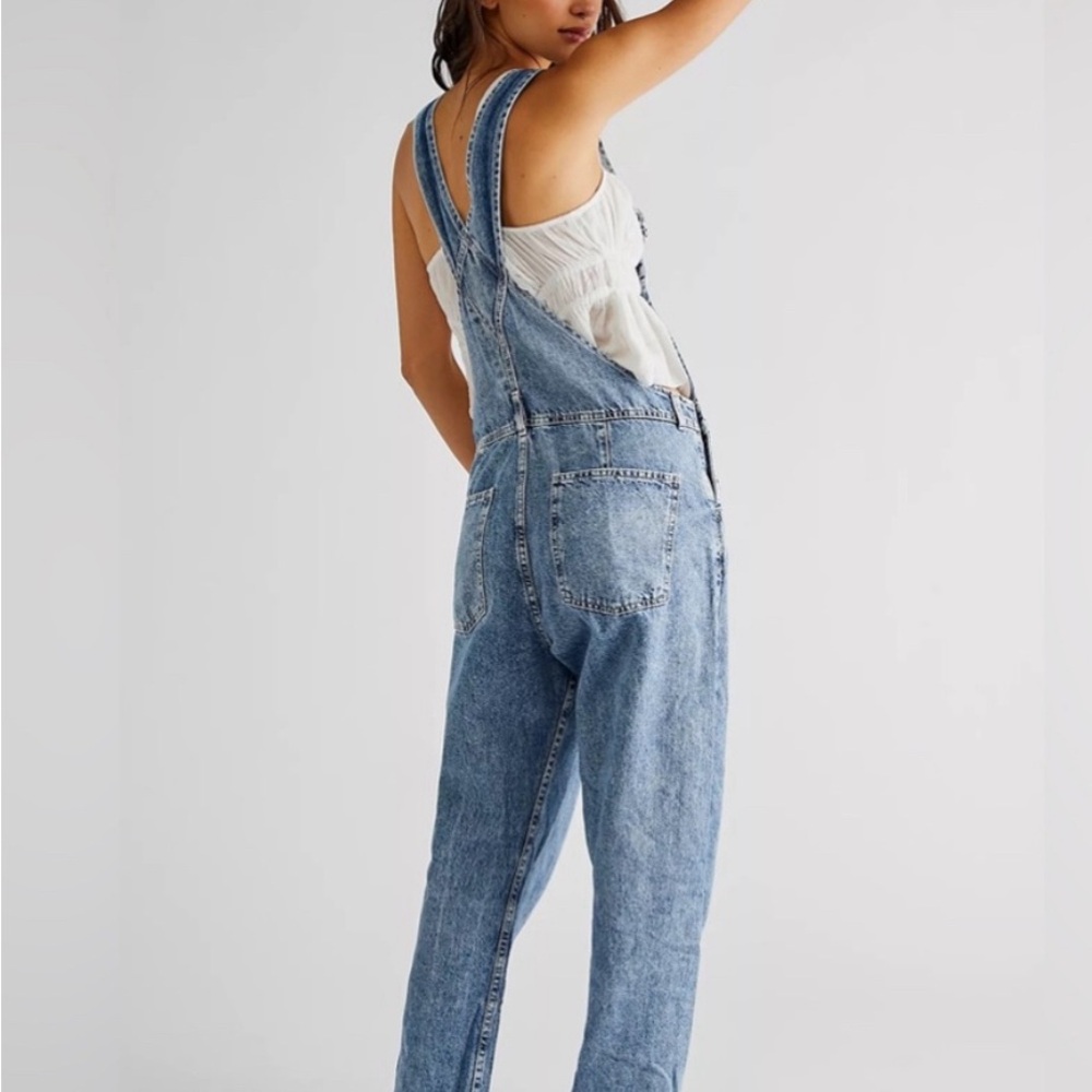 Free People - We the Free Overalls LIKE NEW- worn twice - M - Medium